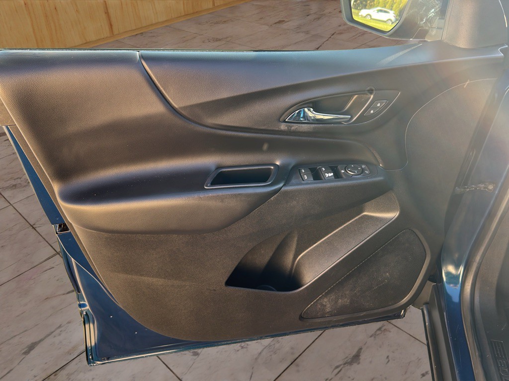 2019 Chevrolet Equinox Image 9