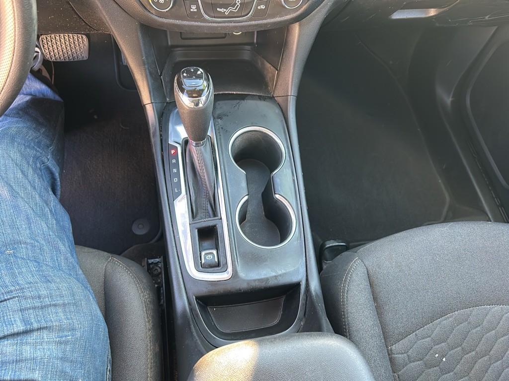 2019 Chevrolet Equinox Image 15