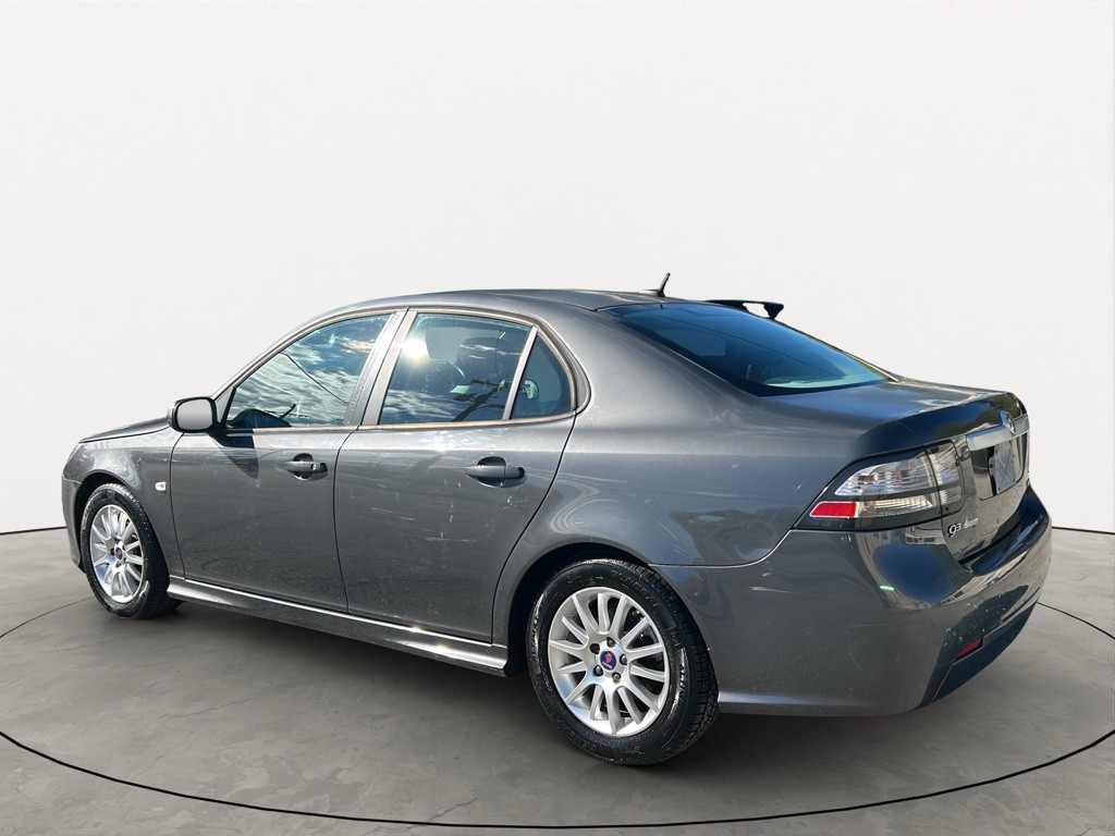 2011 Saab 9-3 Image 6