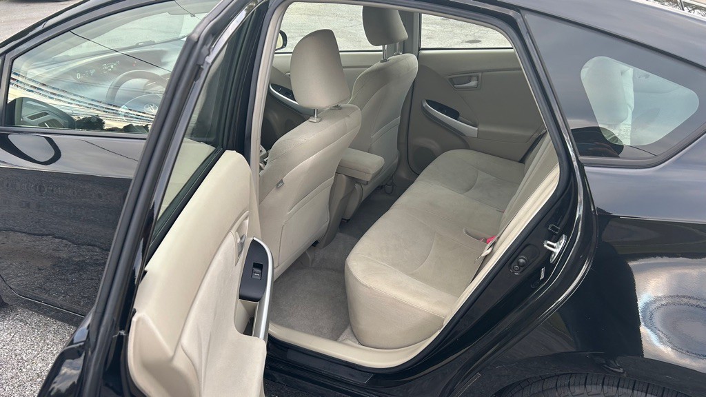 2011 Toyota Prius Image 23