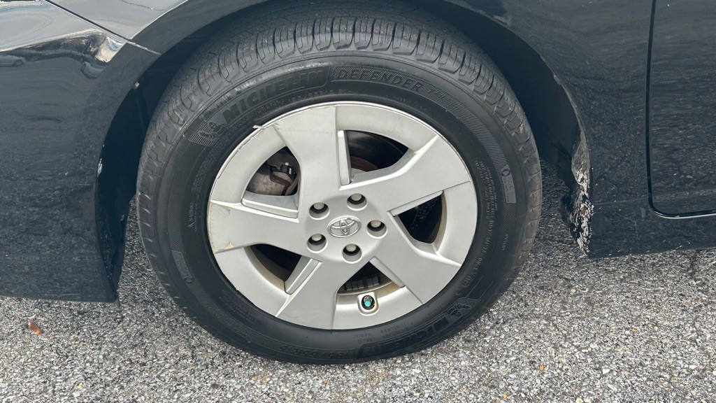2011 Toyota Prius Image 30