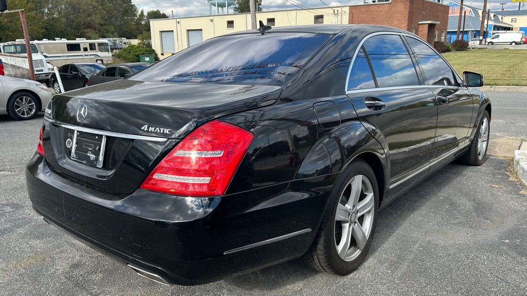 2010 Mercedes-Benz S-Class Image 5