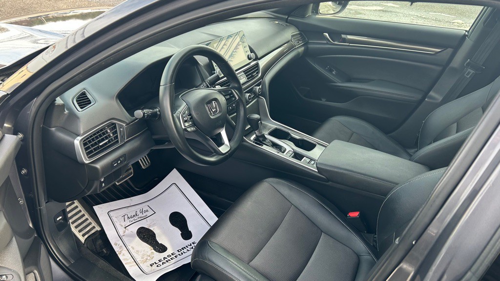 2019 Honda Accord Image 11