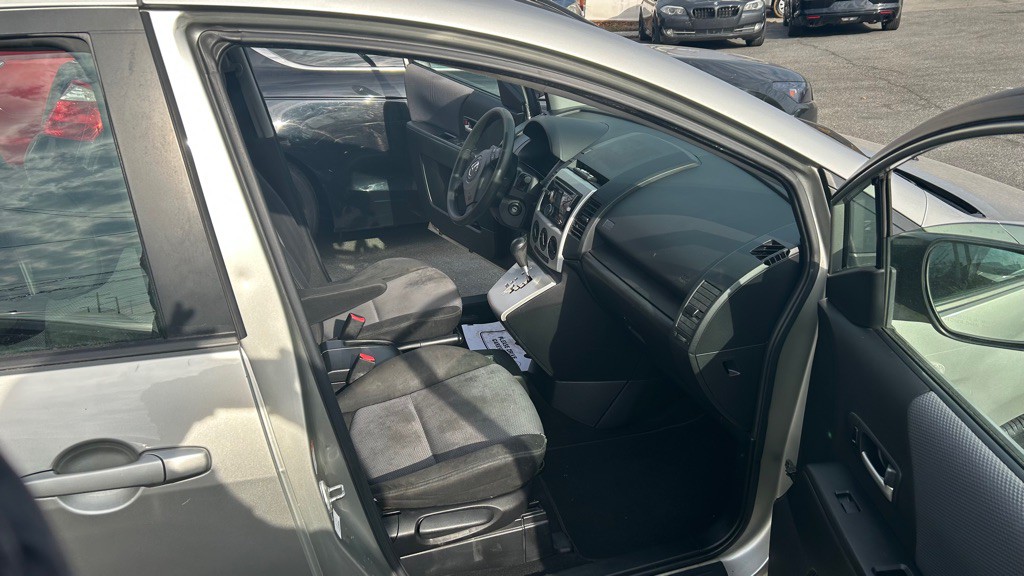 2006 Mazda Mazda5 Image 8