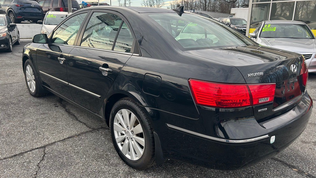 2009 Hyundai Sonata Image 8