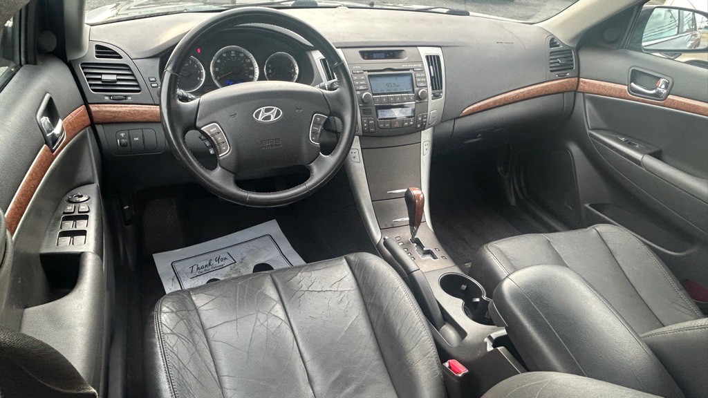 2009 Hyundai Sonata Image 11