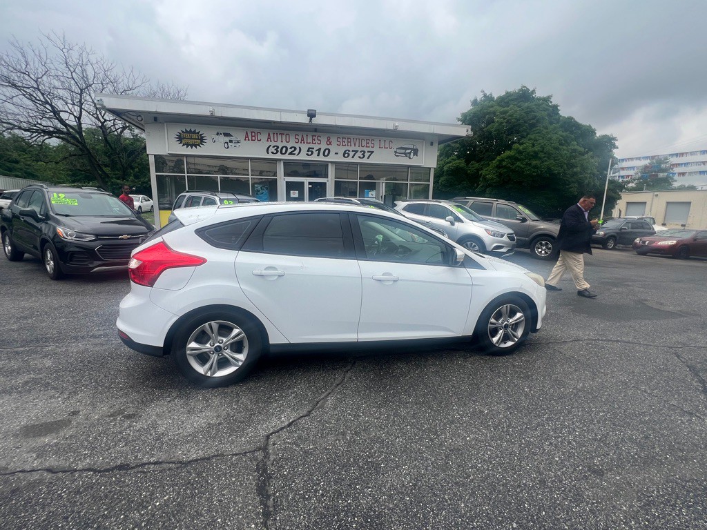 2014 Ford Focus Image 1
