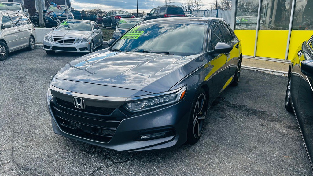 2018 Honda Accord Image 2