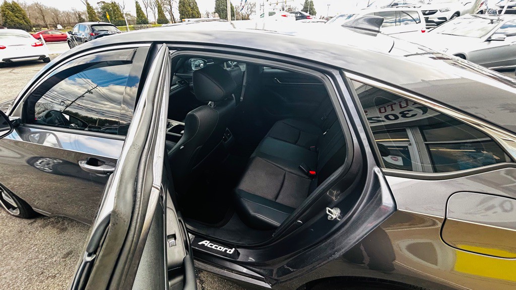 2018 Honda Accord Image 7