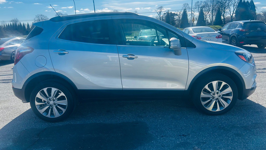 2017 Buick Enclave Image 7