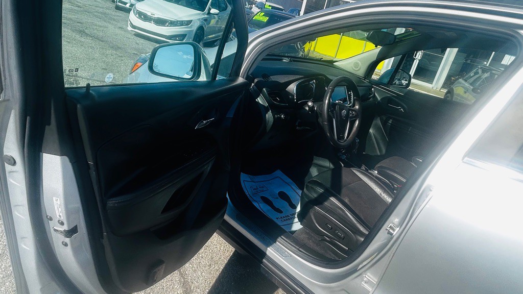 2017 Buick Enclave Image 14