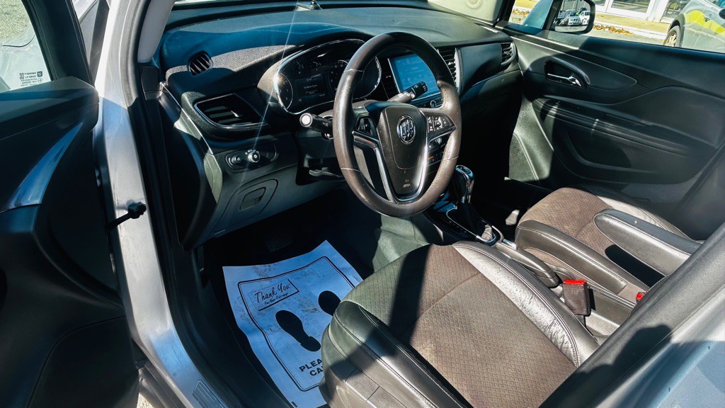 2017 Buick Enclave Image 16