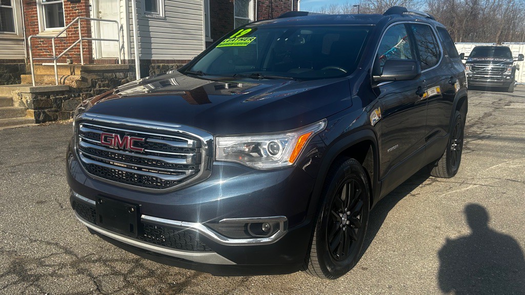 2019 GMC Acadia Image 3
