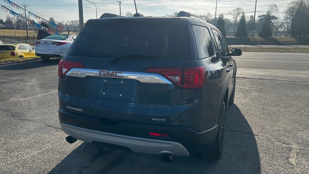 2019 GMC Acadia Image 9
