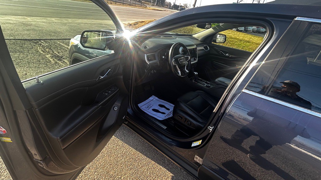 2019 GMC Acadia Image 11