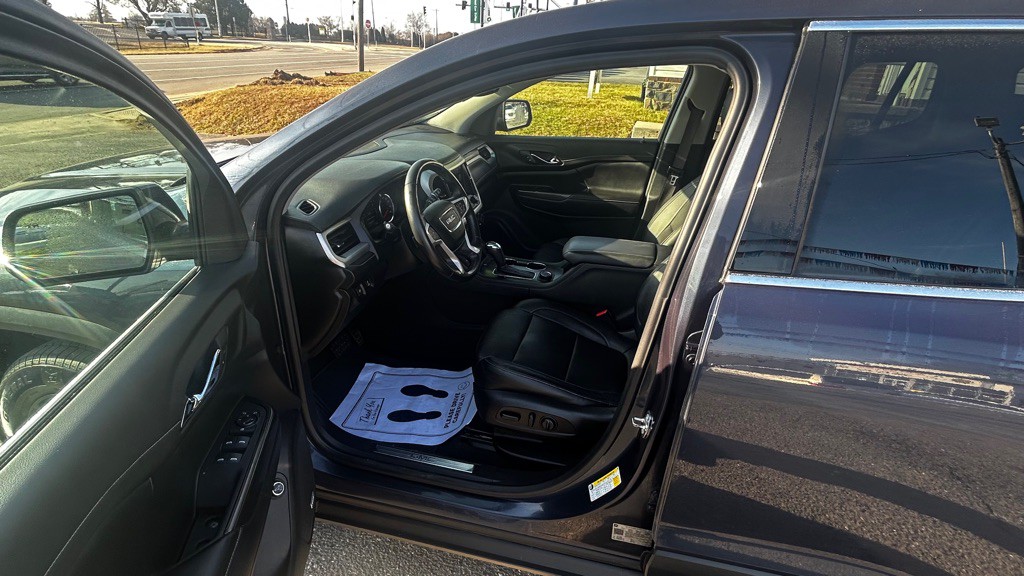 2019 GMC Acadia Image 12