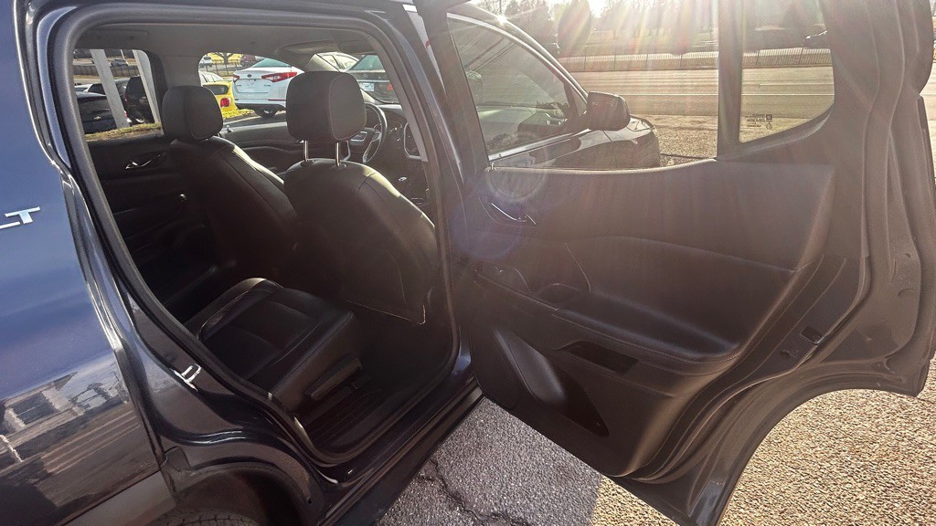 2019 GMC Acadia Image 18