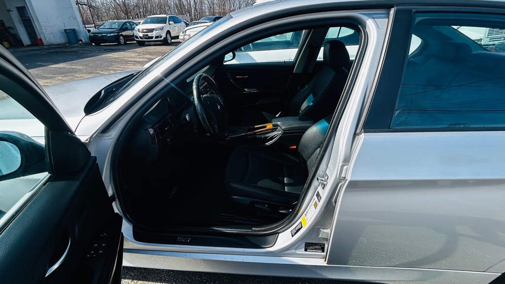 2007 BMW 3 Series Image 7