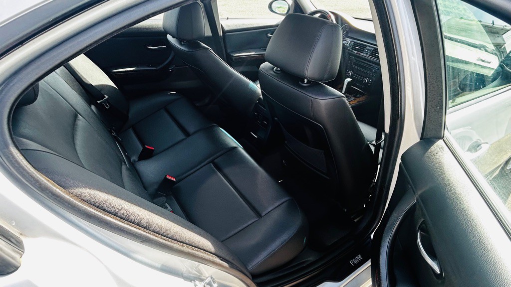 2007 BMW 3 Series Image 10