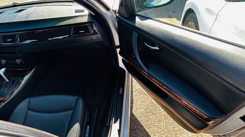 2007 BMW 3 Series Image 21