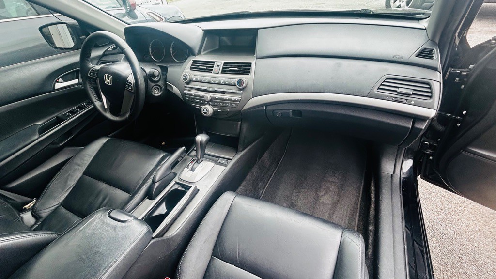 2012 Honda Accord Image 3