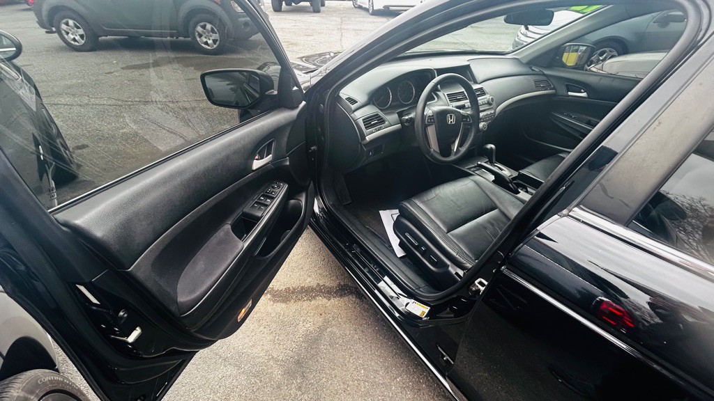 2012 Honda Accord Image 12
