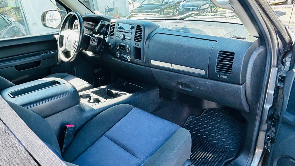 2013 Chevrolet Silverado 1500 Image 9