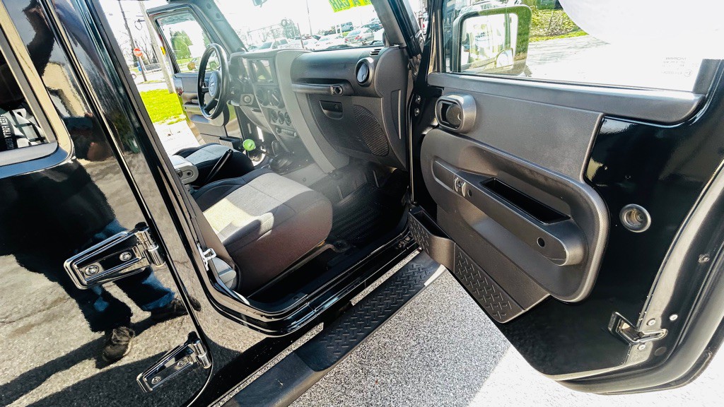 2007 Jeep Wrangler Unlimited Image 17