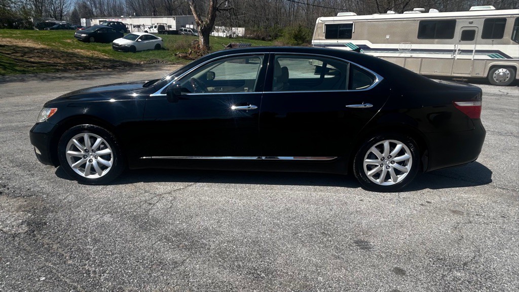 2007 Lexus LS 460 Image 6