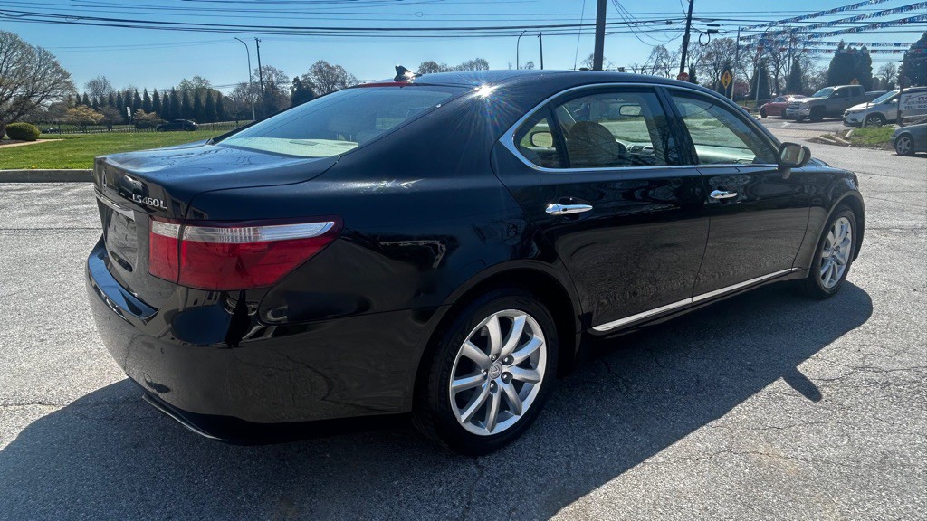 2007 Lexus LS 460 Image 9