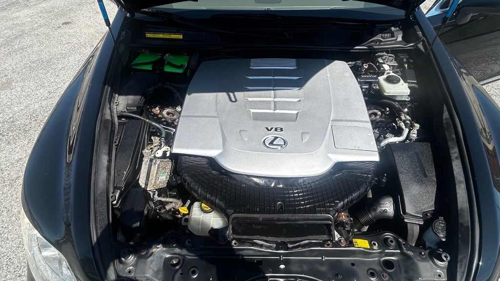 2007 Lexus LS 460 Image 22