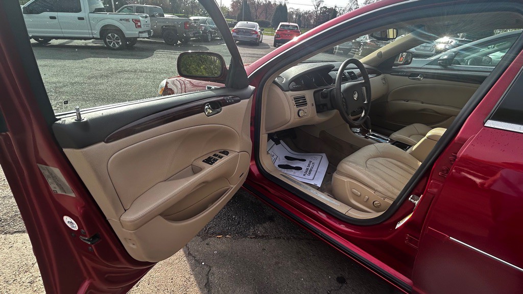 2008 Buick Lucerne Image 8