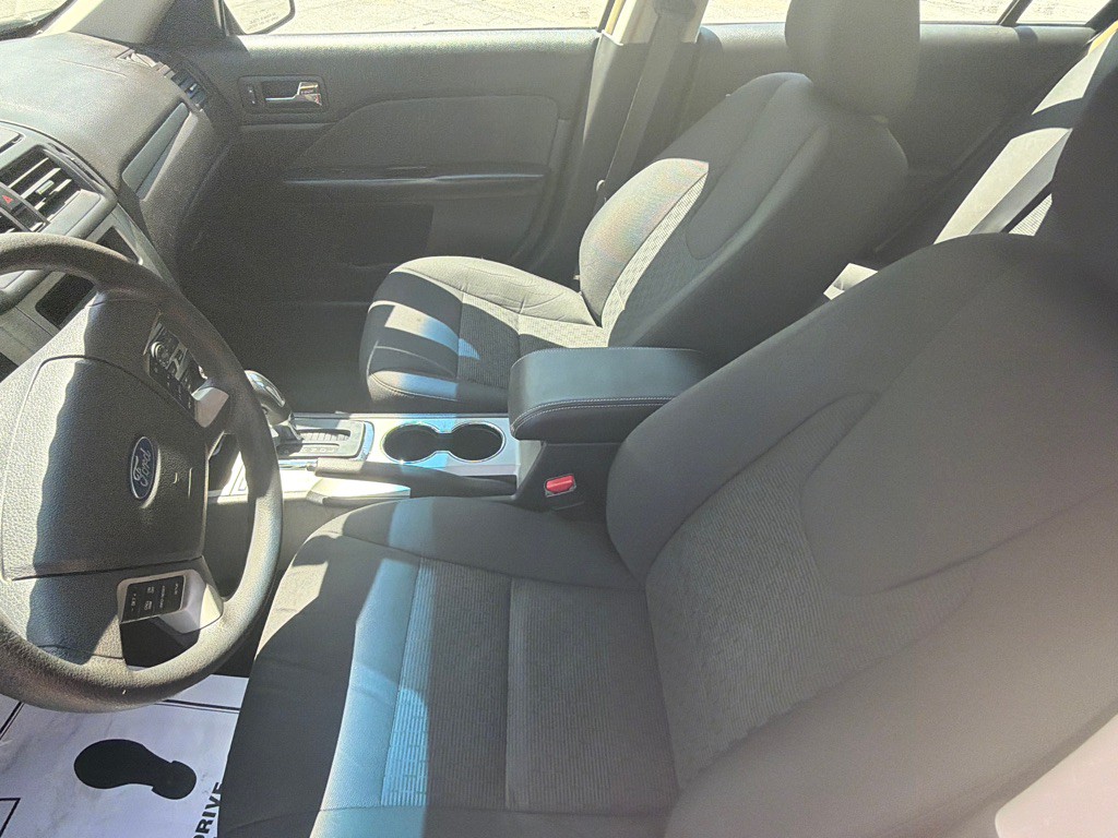 2012 Ford Fusion Image 6