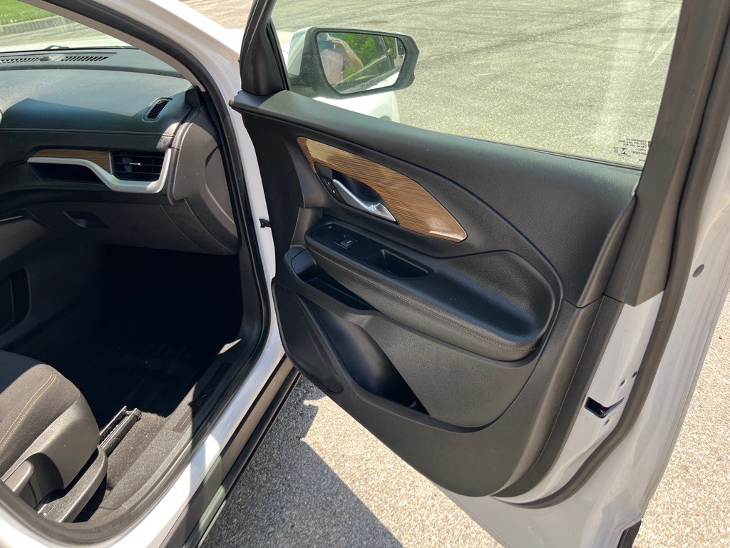 2020 GMC Terrain Image 12