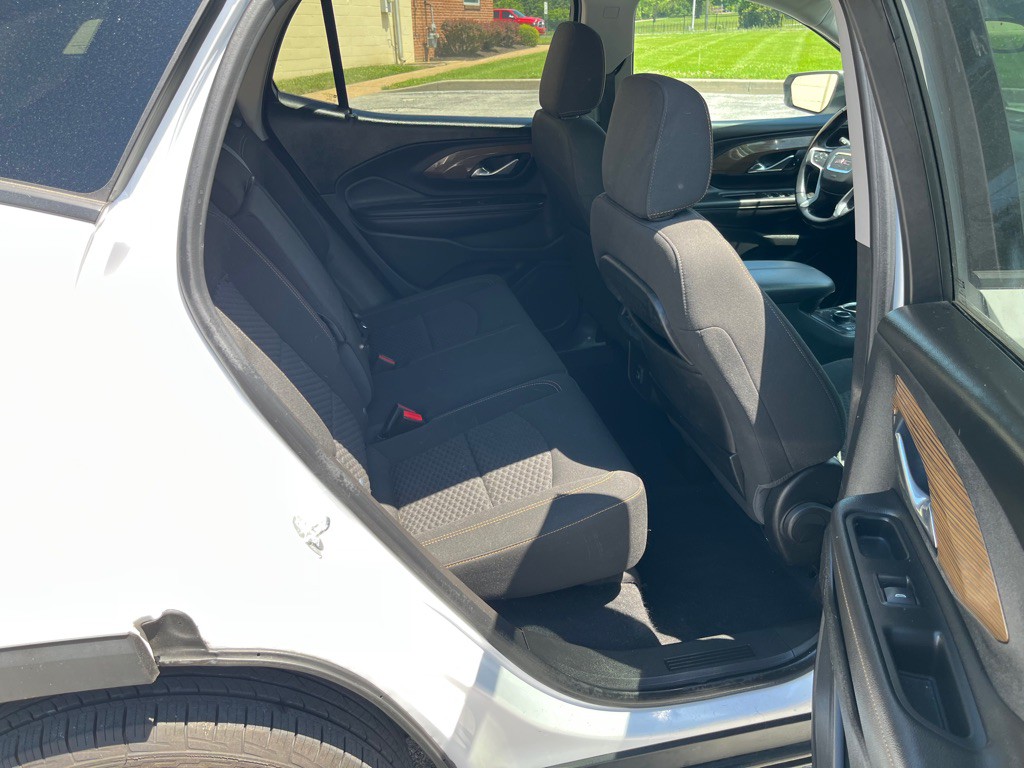 2020 GMC Terrain Image 15