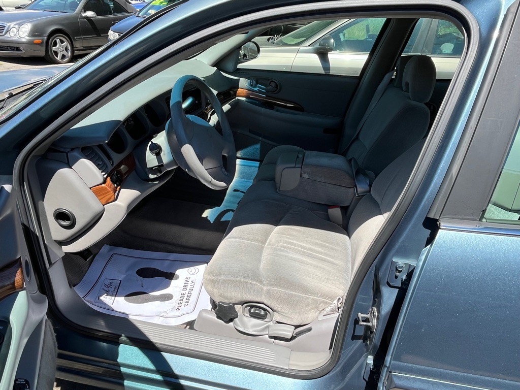 2001 Buick LeSabre Image 6