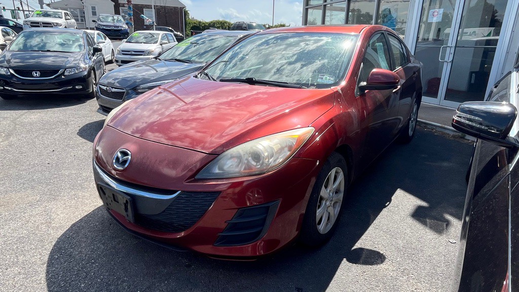 2010 Mazda Mazda3 Image 2