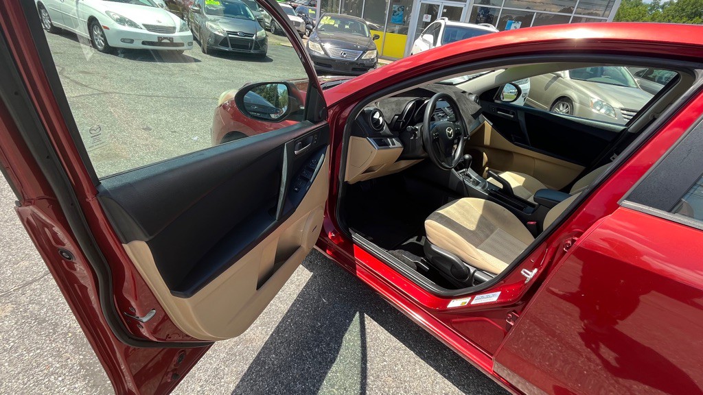 2010 Mazda Mazda3 Image 11