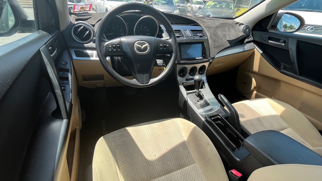 2010 Mazda Mazda3 Image 13