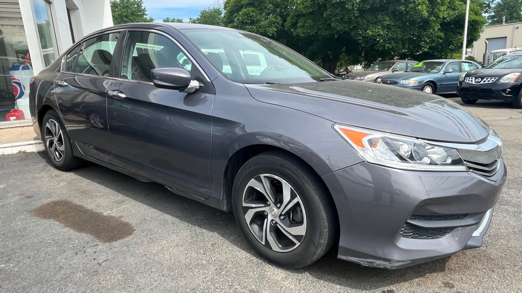 2016 Honda Accord Image 2