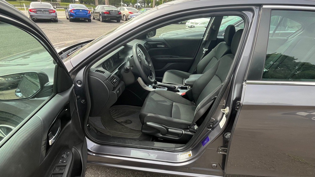 2016 Honda Accord Image 8