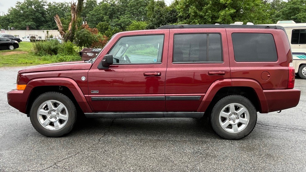 2007 Jeep Commander Image 5