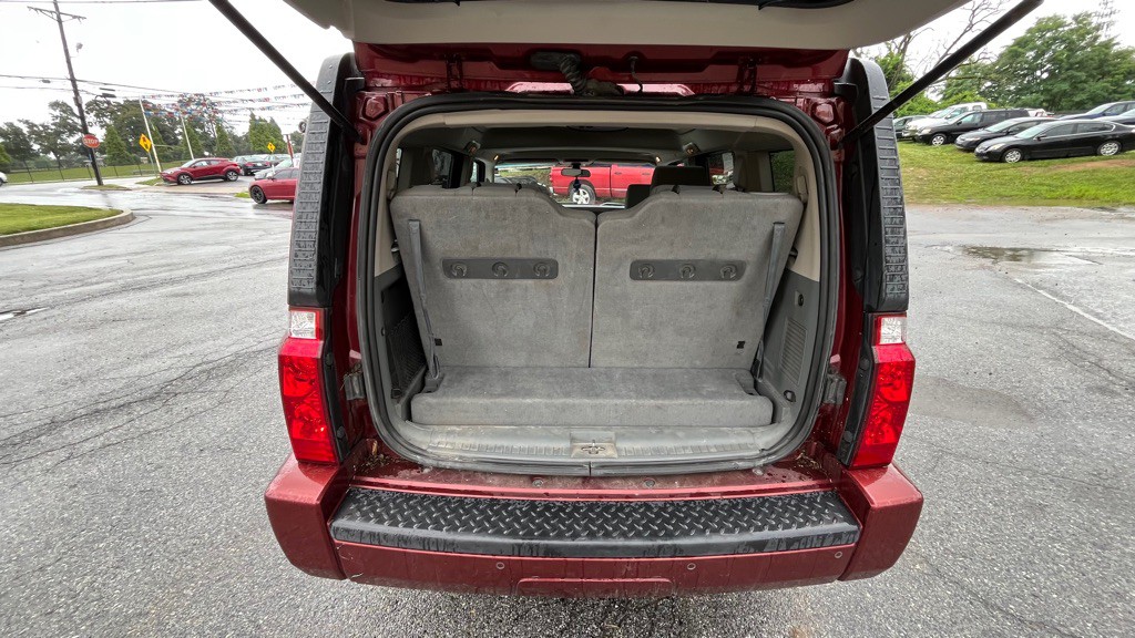 2007 Jeep Commander Image 25