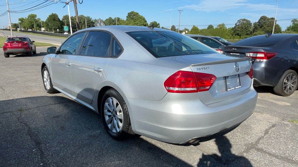 2014 Volkswagen Passat Image 6