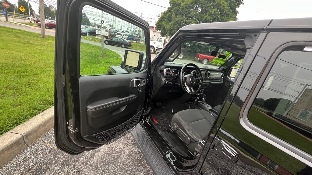 2018 Jeep Wrangler Unlimited Image 14