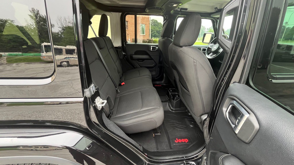 2018 Jeep Wrangler Unlimited Image 25
