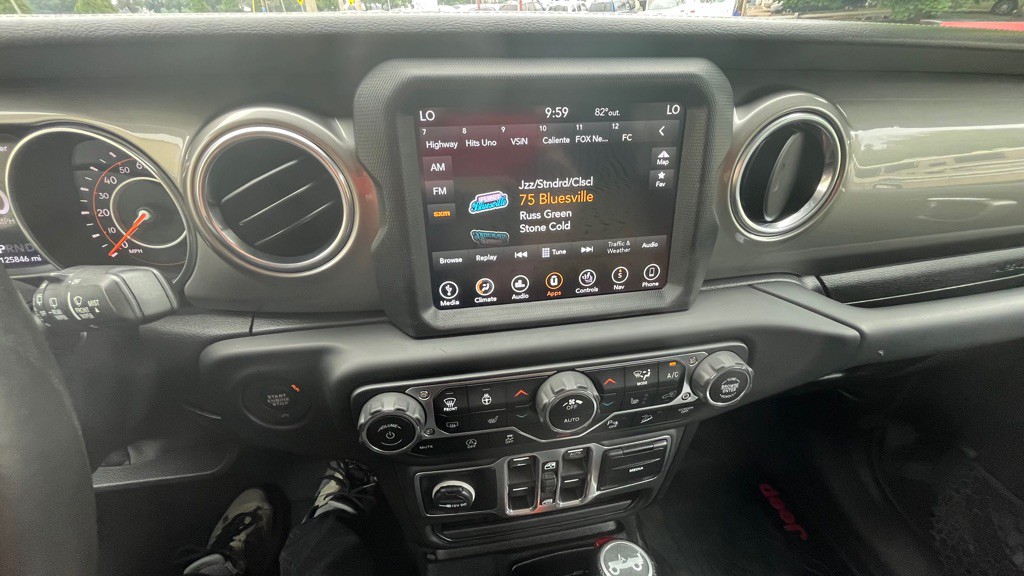 2018 Jeep Wrangler Unlimited Image 27