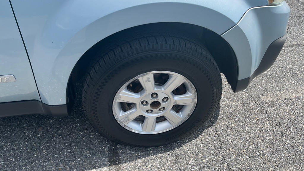 2008 Mazda Tribute Image 9
