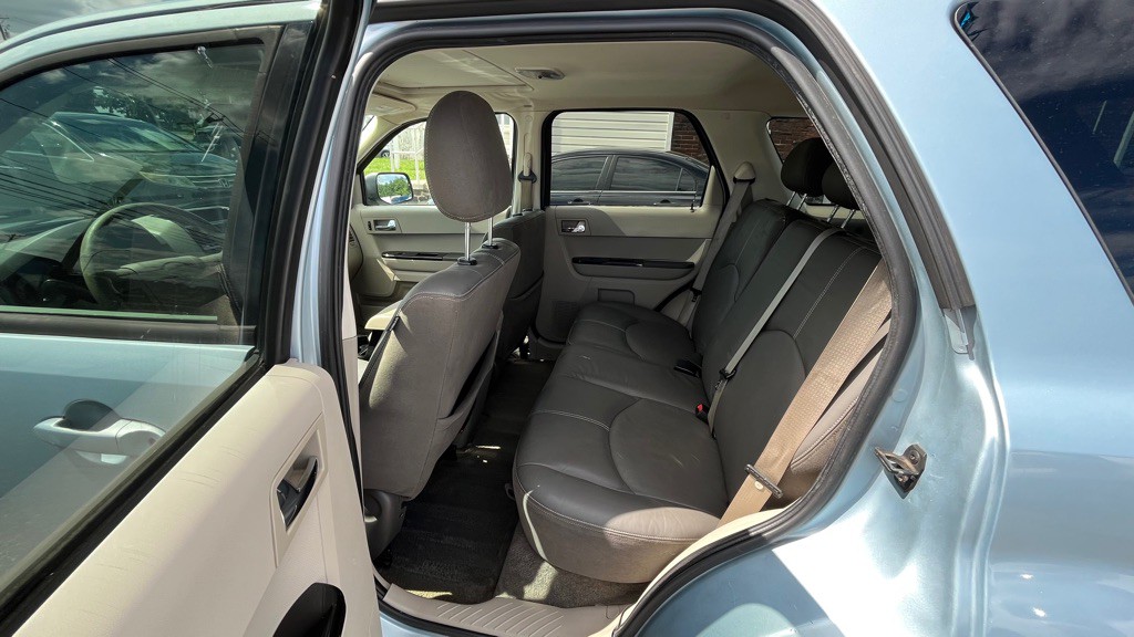 2008 Mazda Tribute Image 17