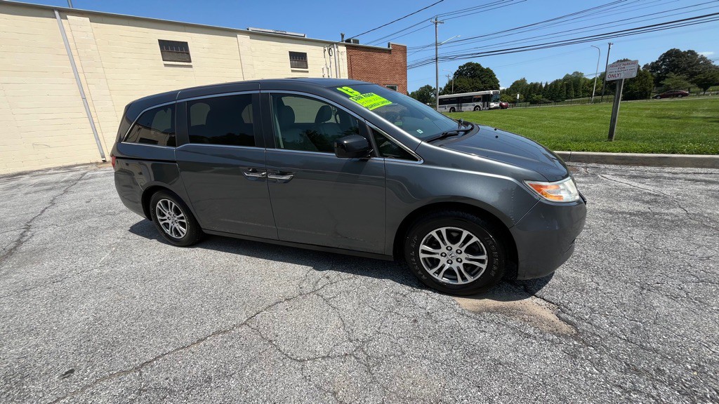 2013 Honda Odyssey Image 3